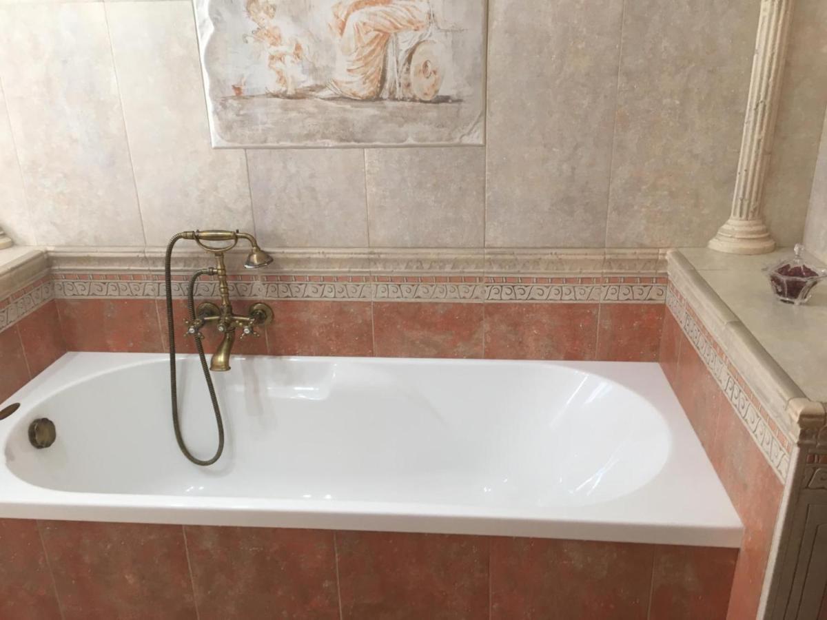 B&B La Pietra Ercolano Bagian luar foto