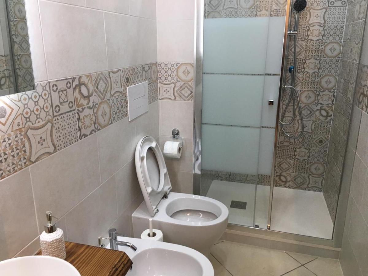 B&B La Pietra Ercolano Bagian luar foto